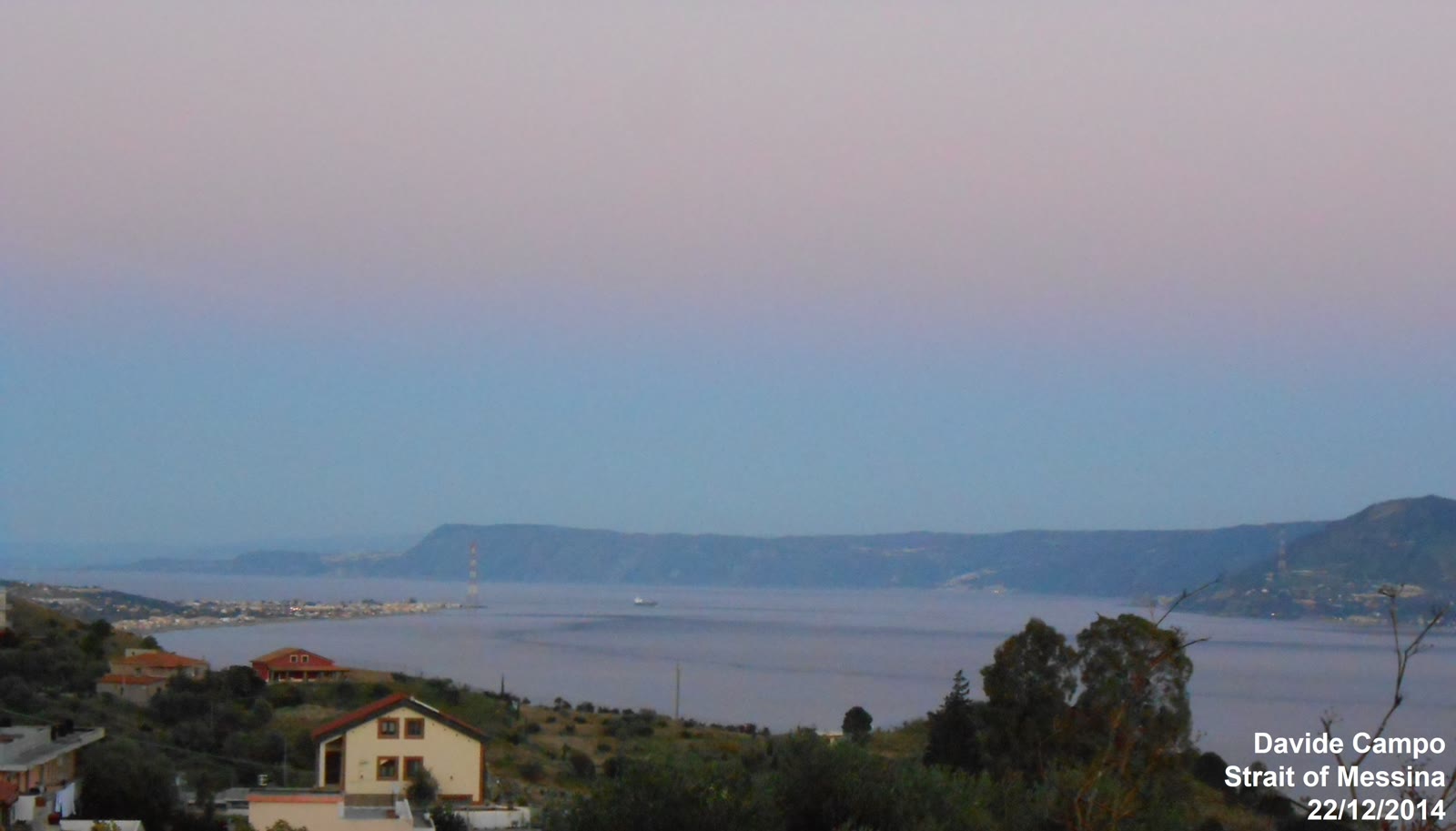 Sabuk Venus dan bayangan Bumi di langit Salento, Italia, didokumentasikan 8 Juli 2021.